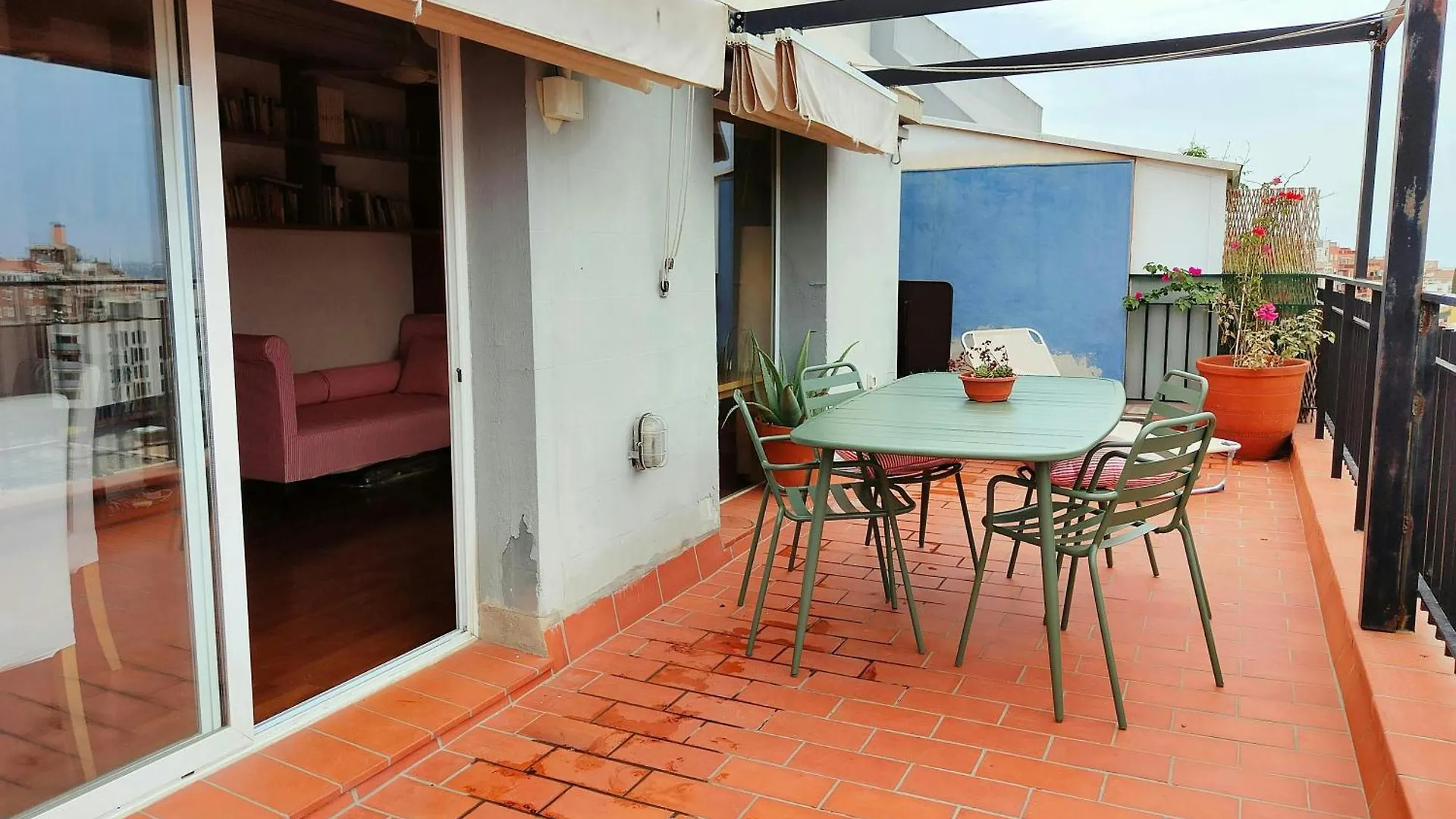 Διαμέρισμα Amazing City Views & Terrace! Gracia - Parc Gueell Βαρκελώνη