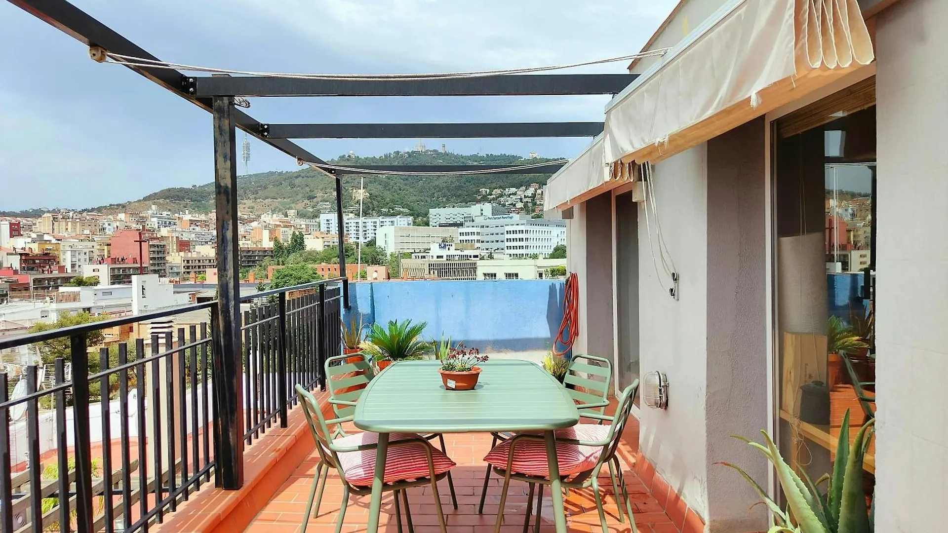 Amazing City Views & Terrace! Gracia - Parc Gueell Βαρκελώνη Ισπανία